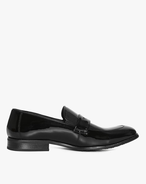 cole haan go to pearson loafer