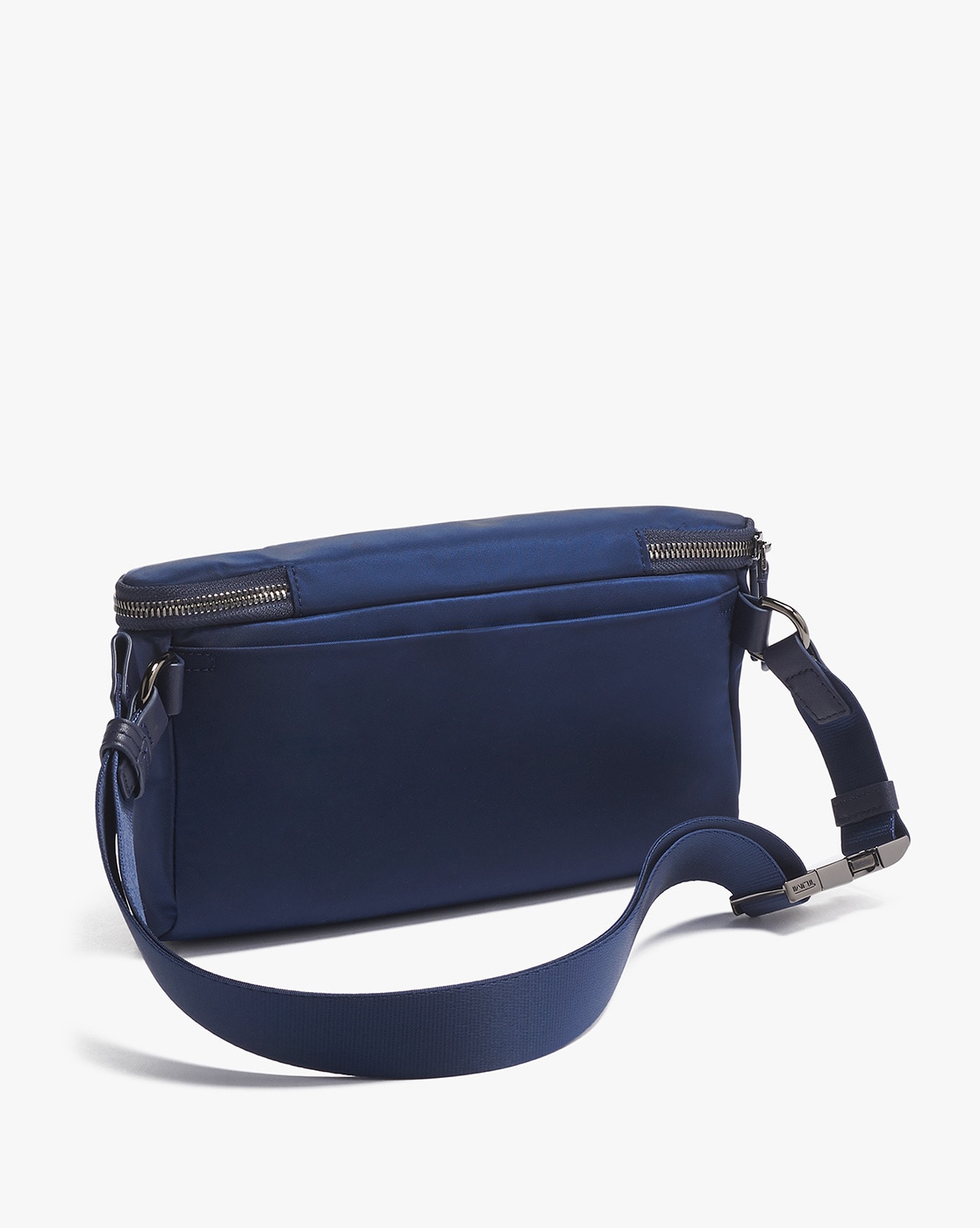 Tumi voyageur discount madison hip bag