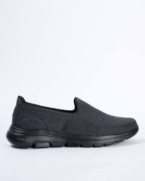 ajio skechers sandals