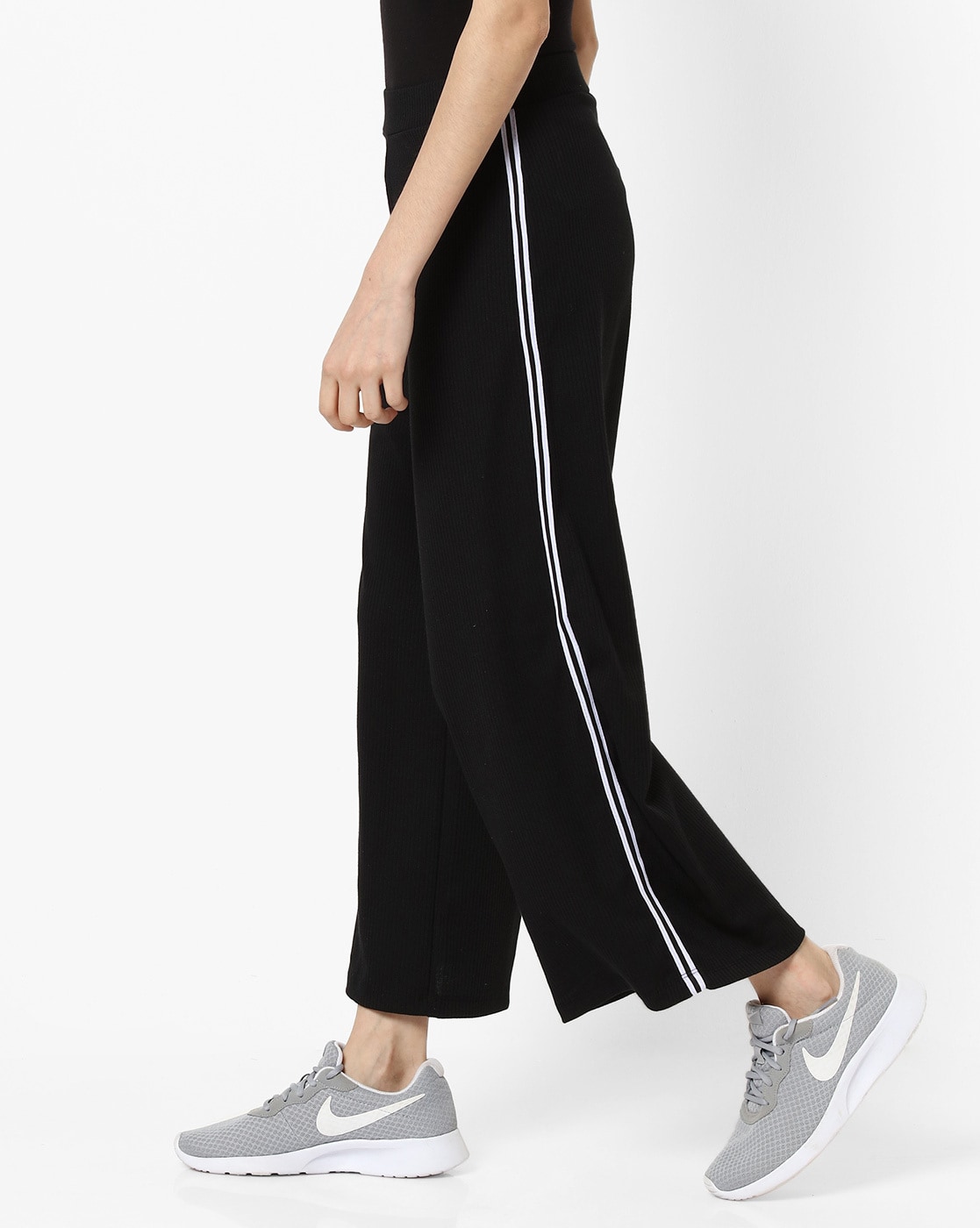 Tapered Side Stripe Pants | Anthropologie Japan - Women's Clothing,  Accessories & Home