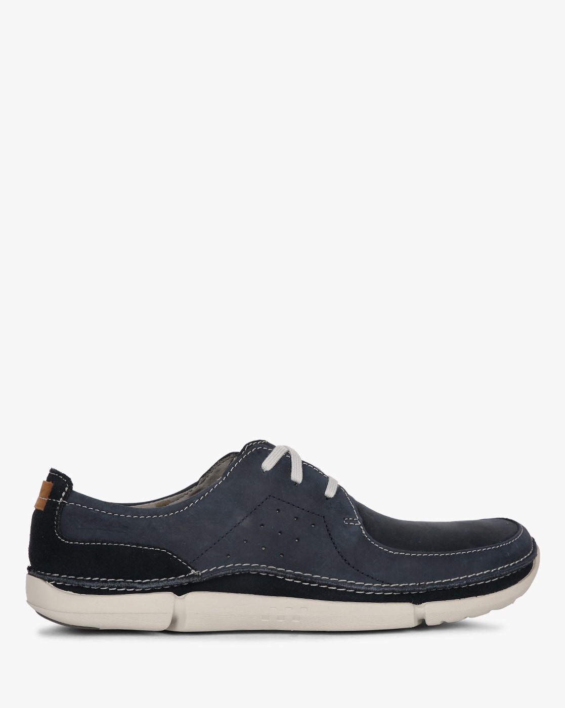 clarks shoes online india discount