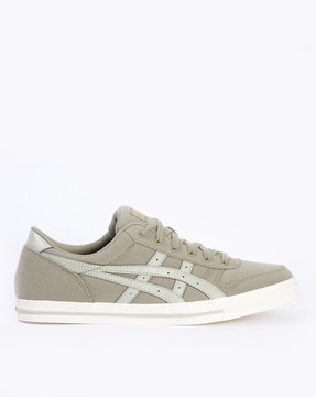 Asics on sale aaron trainers