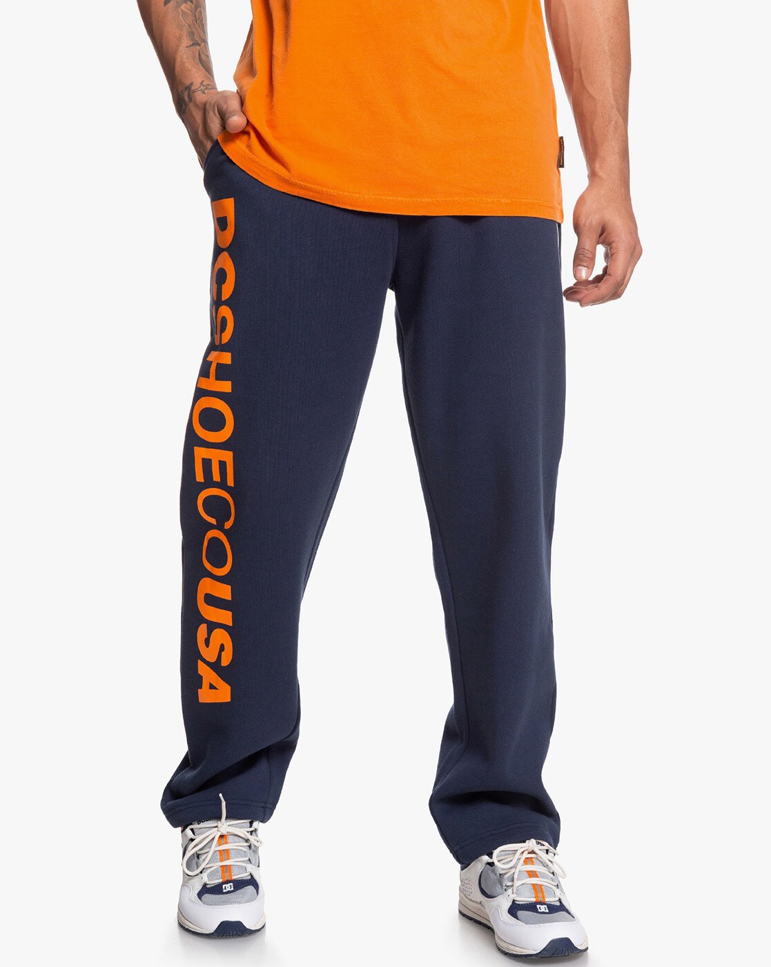 dc track pants