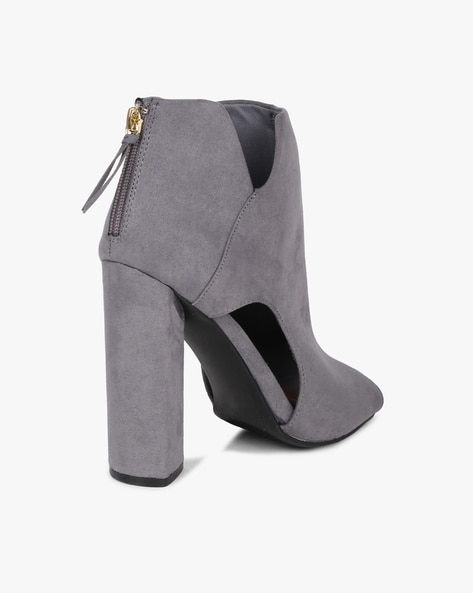 Marc Fisher Solid Gray Heels Size 7 1/2 - 61% off | ThredUp