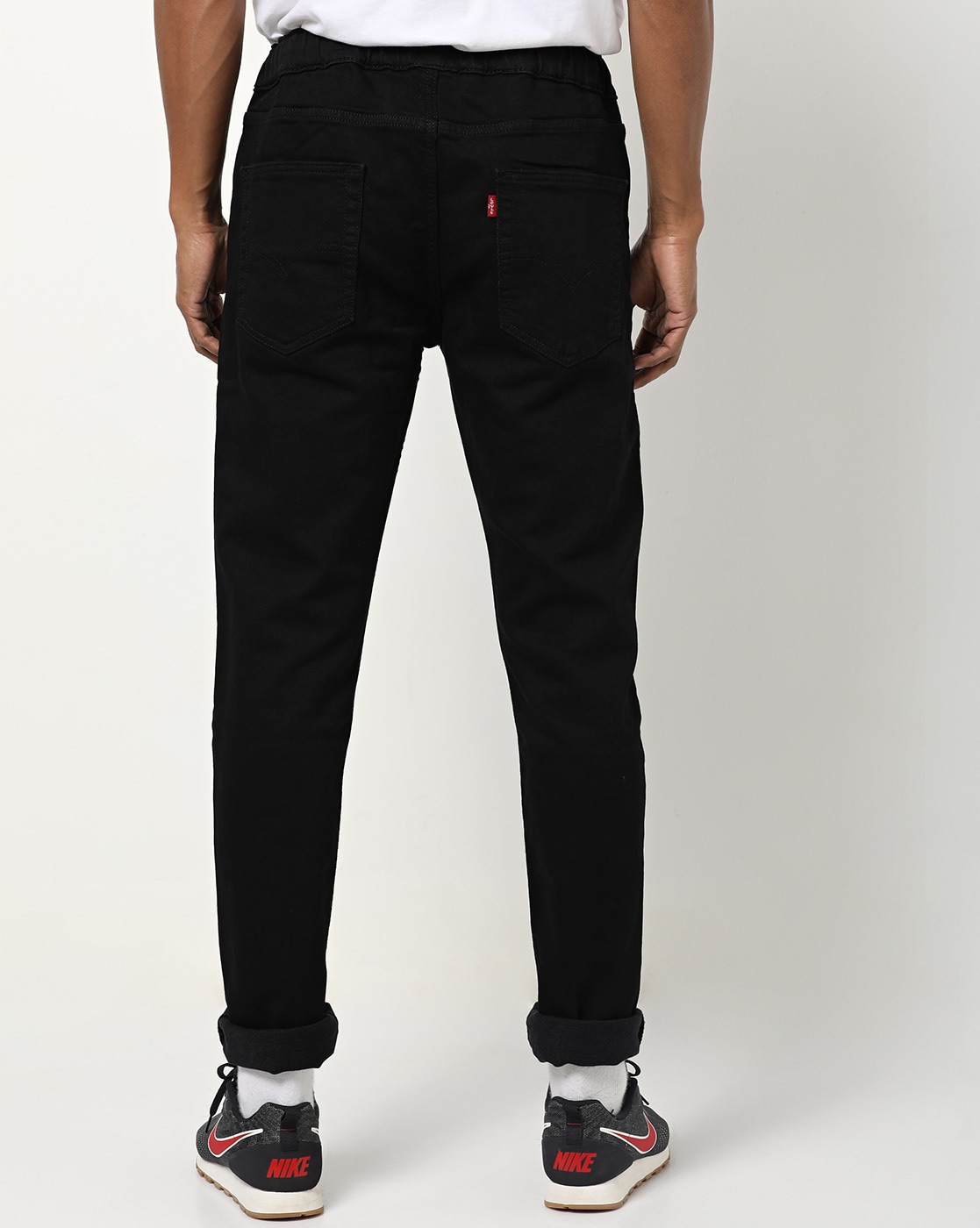 levi's tapered black jeans