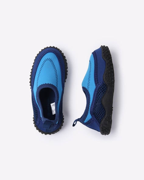 airwalk water shoes