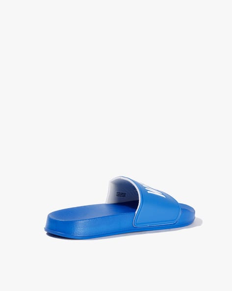 Textured Slides with Typography (Image - 3)