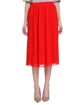 red skirts mid length