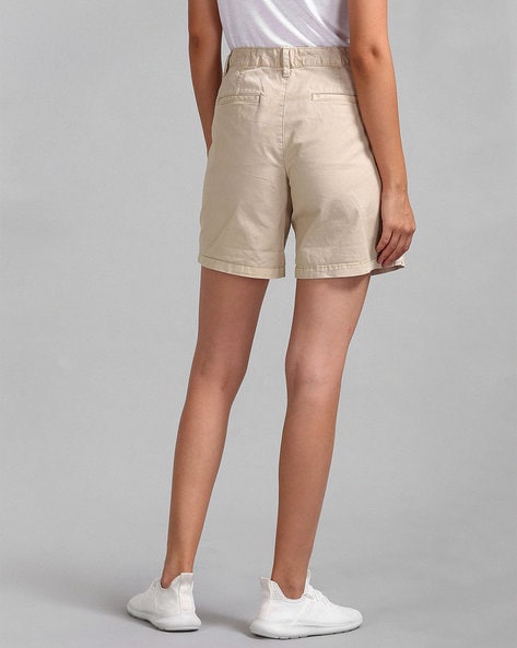 Gap khaki deals shorts womens