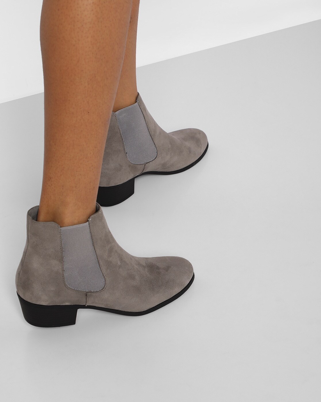 truffle collection flat chelsea boots