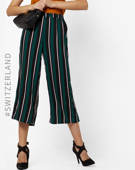 Fashion Trousers Low-Rise Trousers Tally Weijl Low-Rise Trousers green casual look 