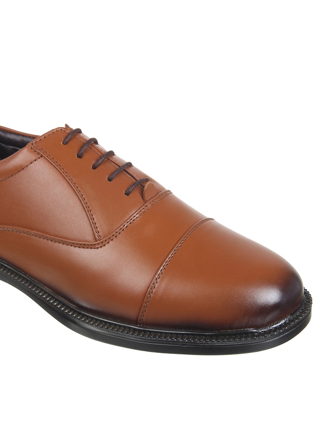 round toe oxford shoes