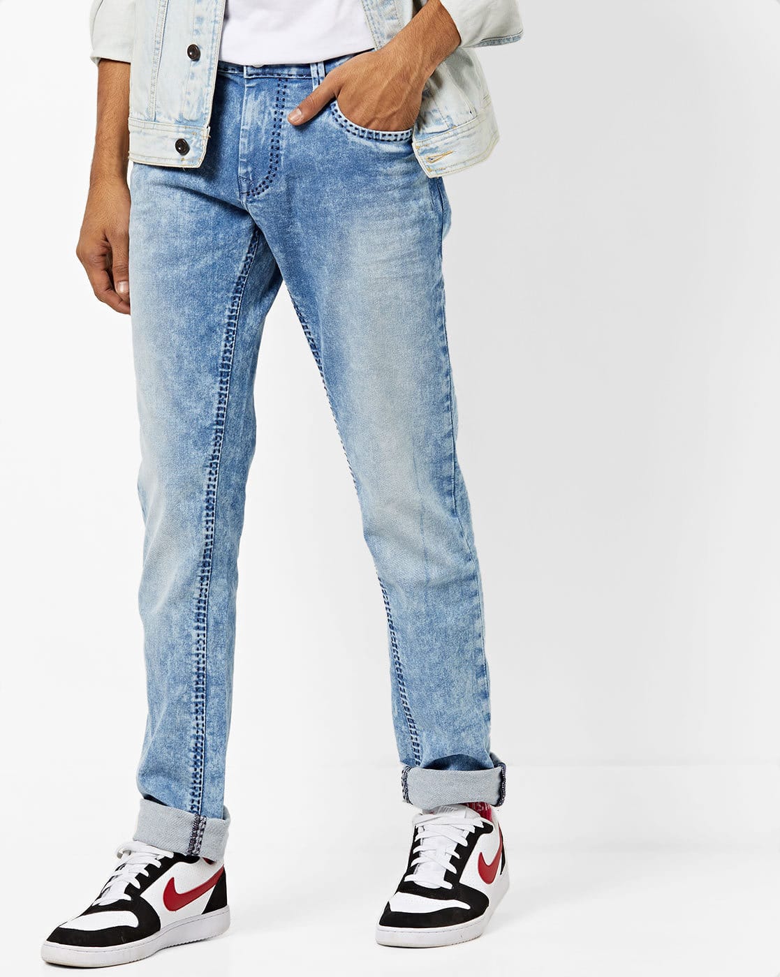 Buy Blue Jeans for Men by LAWMAN PG3 