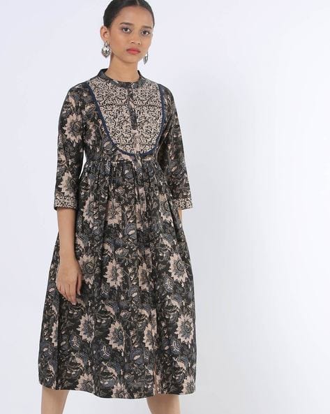 Floral Print Button-Down Flared Dress