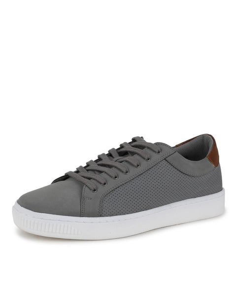 peter england casual shoes