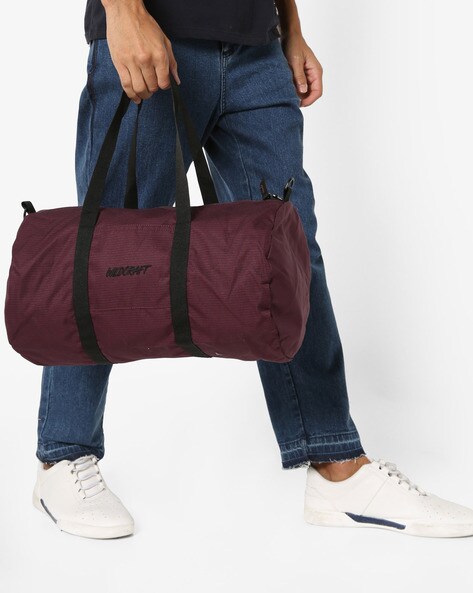 wildcraft travel duffle bag