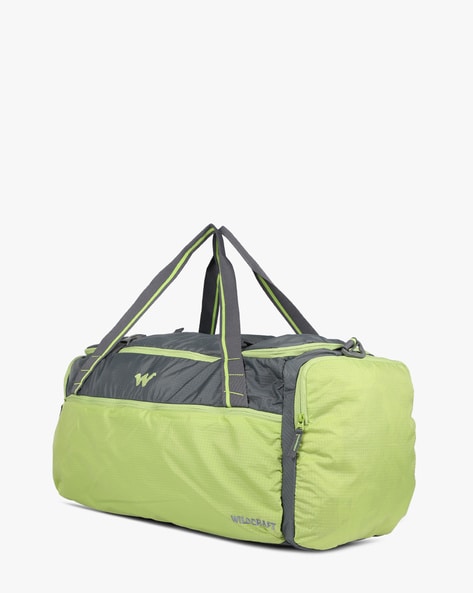 Wildcraft SLEEK MEDIUM Duffle Bag in bulk for corporate gifting | Wildcraft  Duffle, Carry Bags wholesale distributor & supplier in Mumbai India