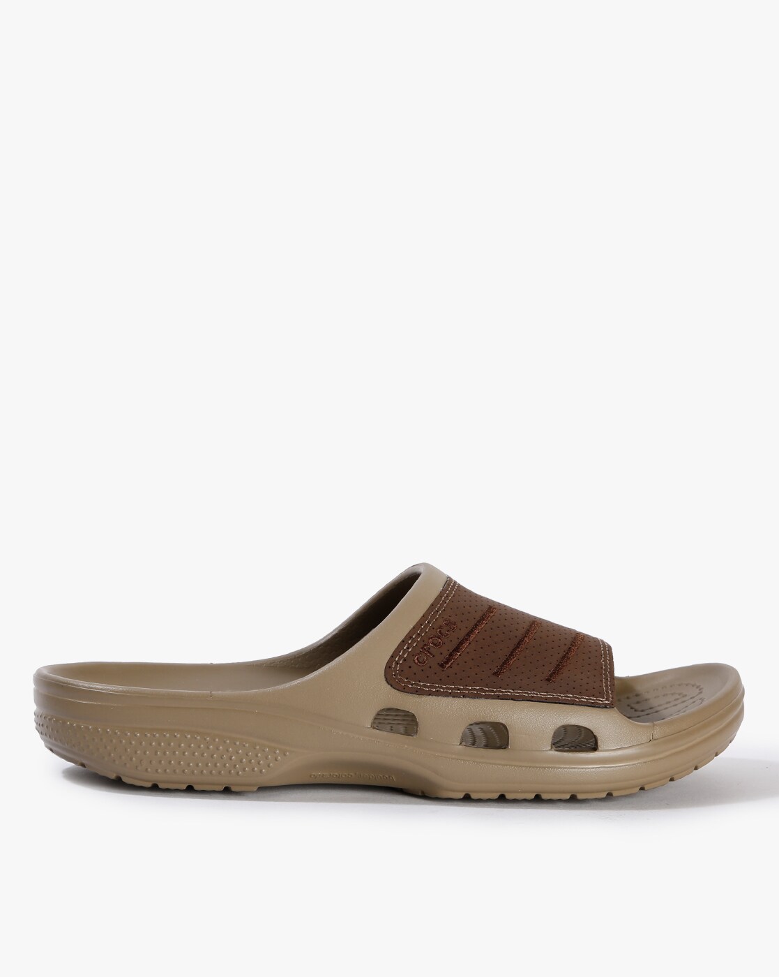 crocs on ajio