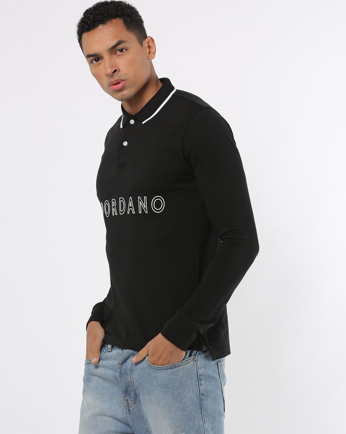 Buy Black Tshirts for Men by Giordano 