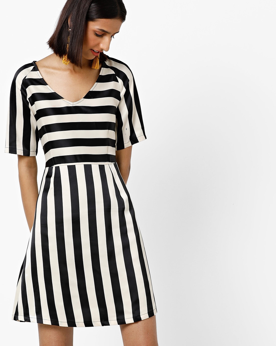 Dresses Online - Women Striped Black & White Printed Midi Dress - Urban  Wardrobe – UrbanWardrobe