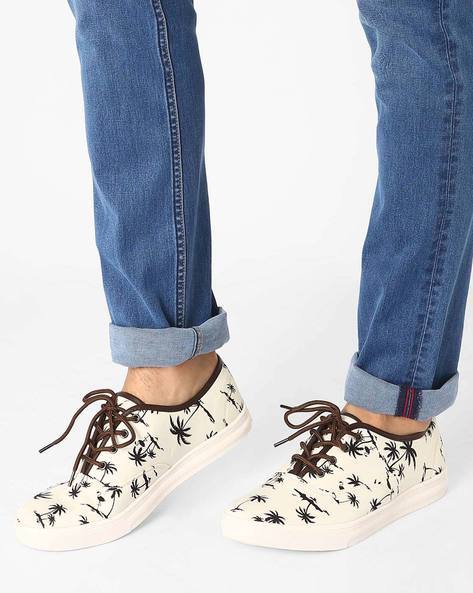 ajio canvas shoes