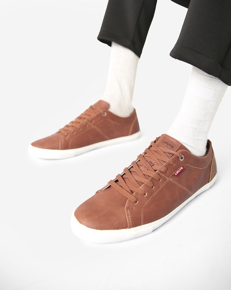 levis brown casual shoes Online 