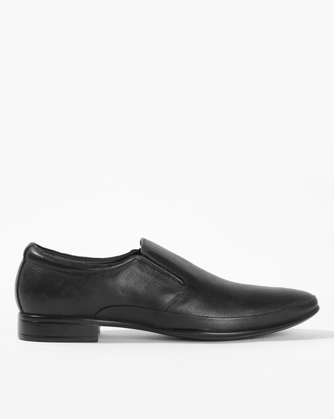 Egoss Textured Slip-On Formal Shoes