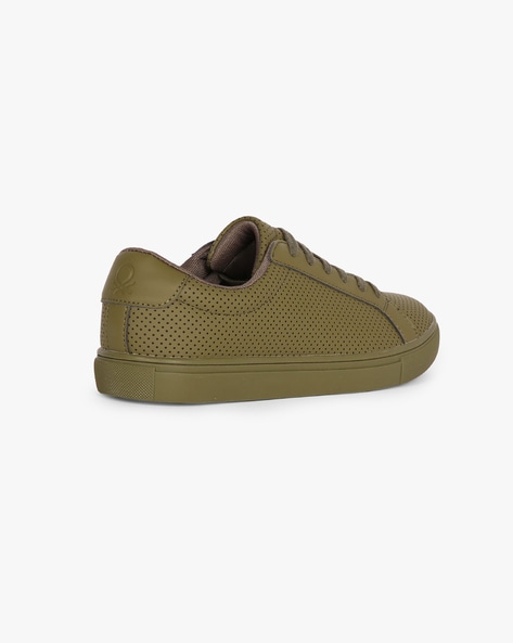 United colors of store benetton olive sneakers