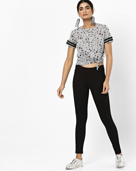 Buy New Look Women Black & White Printed Trousers - Trousers for Women  618012 | Myntra