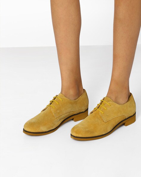 mustard coloured flat shoes