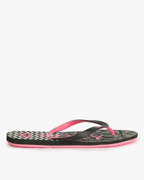 Roxy black flip discount flops