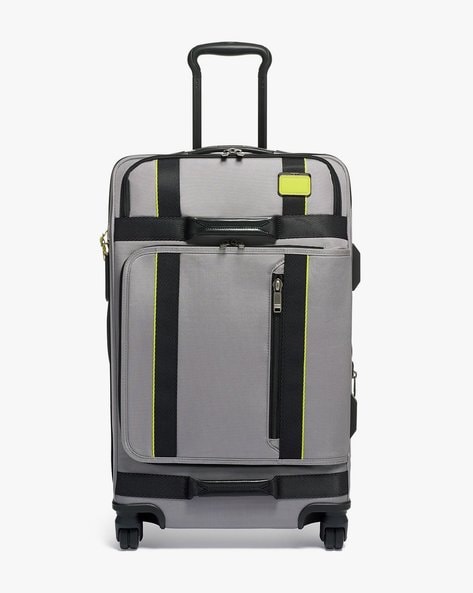 tumi merge short trip