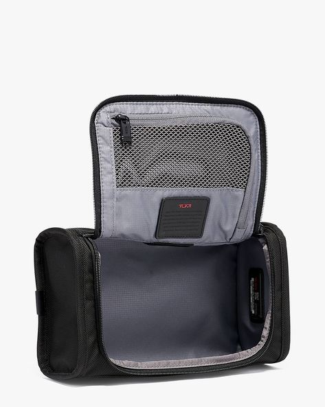 tumi toiletry bag mens