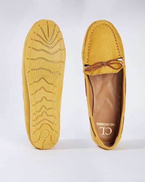 Textured Loafers with Bow Accent (Image - 2)