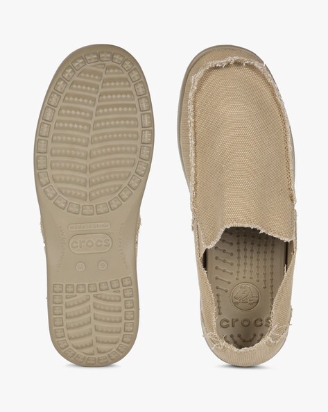 crocs beige khaki