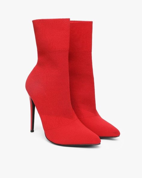 cómodo Magistrado Tomar un baño Buy Red Boots for Women by STEVE MADDEN Online | Ajio.com