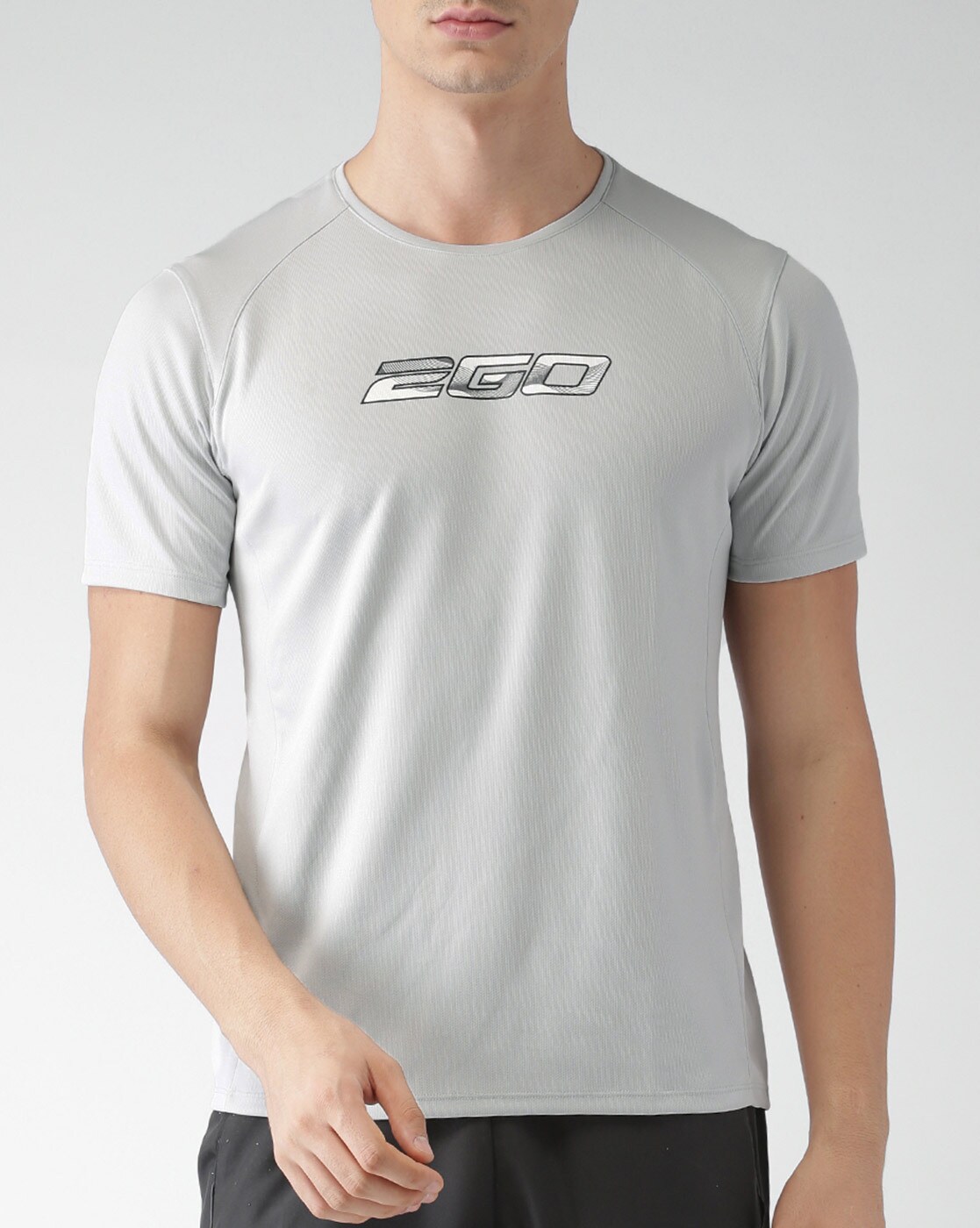 ajio sports t shirt