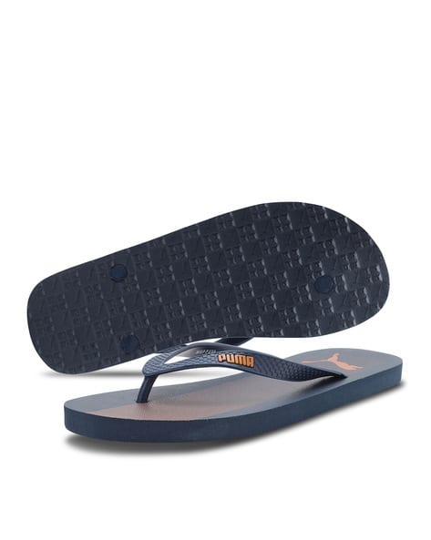 one8 slippers