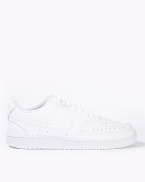 white nike shoes original