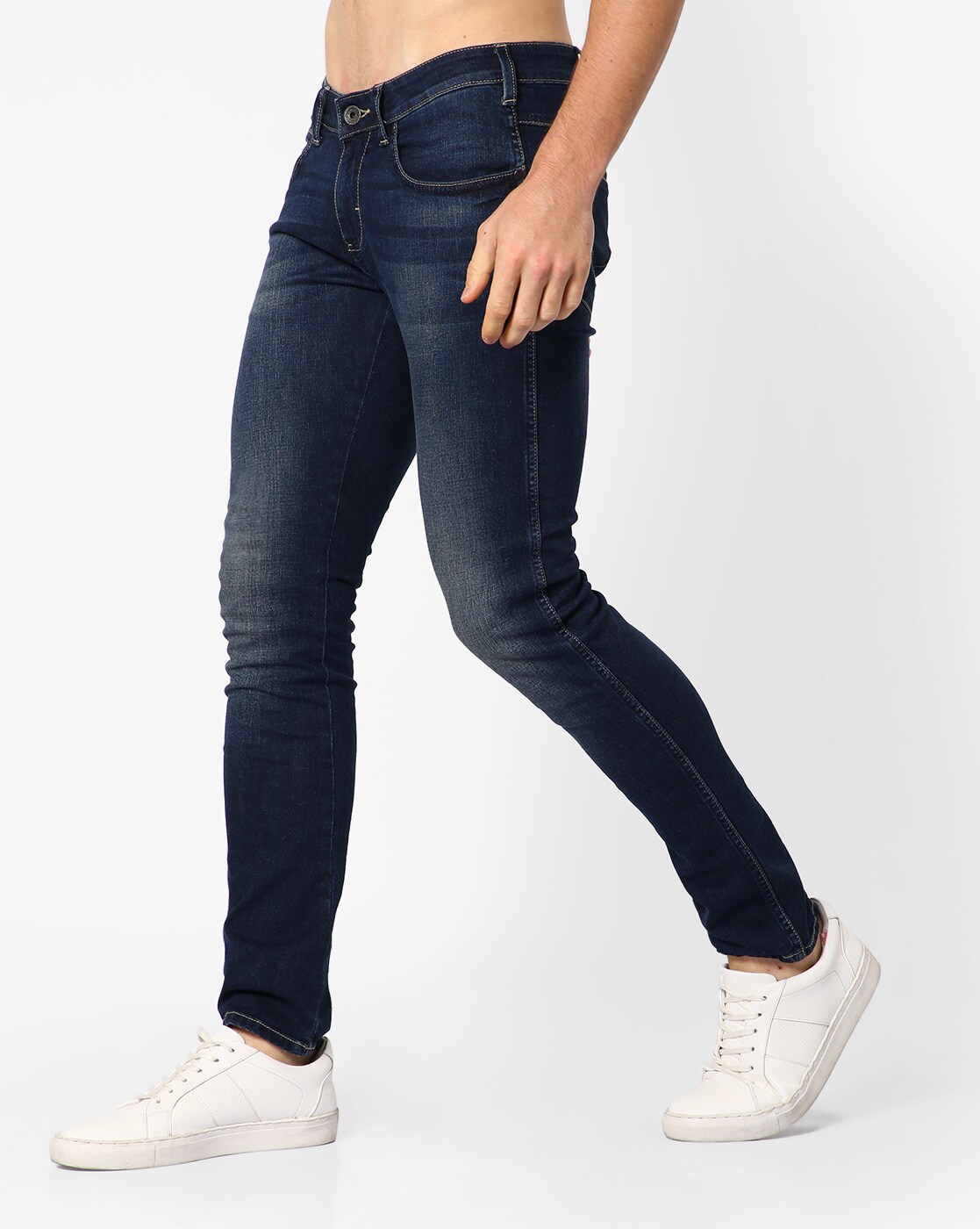 Buy Blue Jeans for Men by WRANGLER Online 