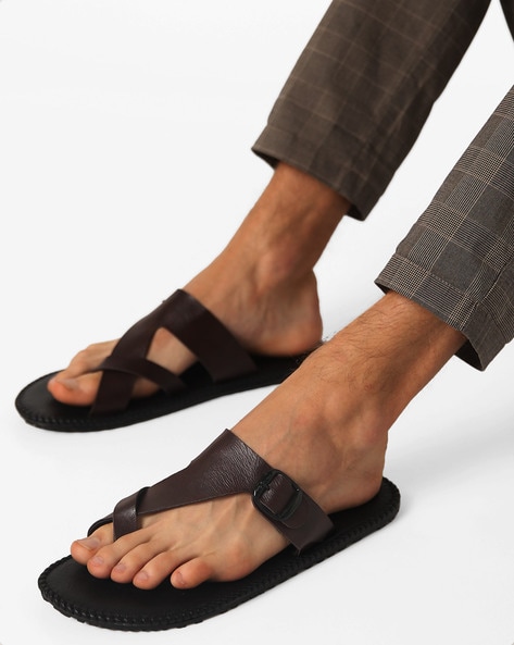 toe ring sandals mens