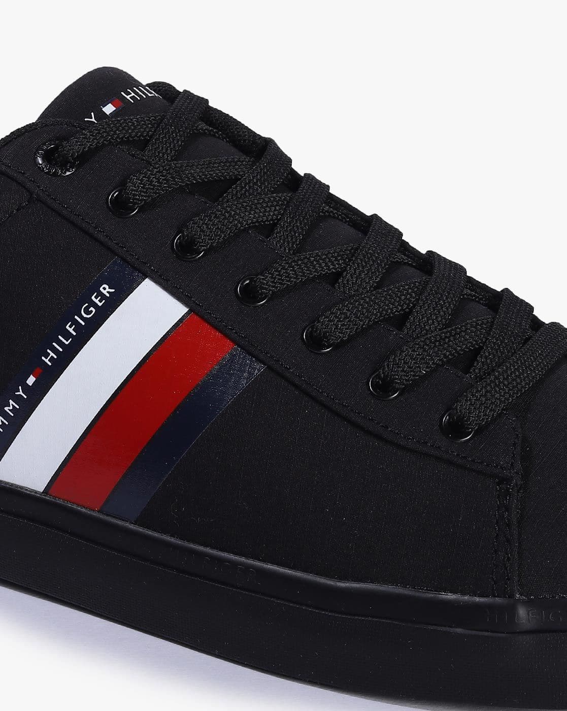 tommy here figure shoes