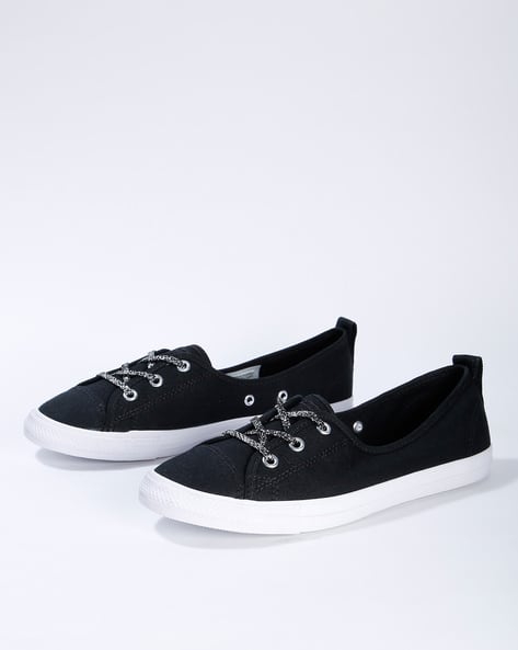 womens converse sneakers slip on