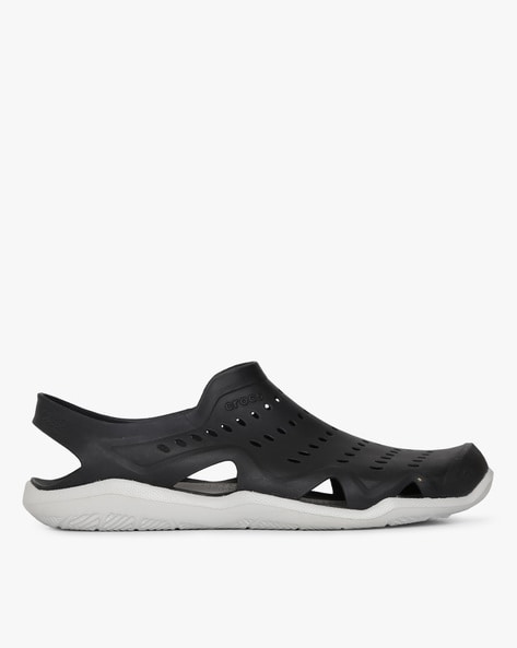 crocs swiftwater men's casual shoes