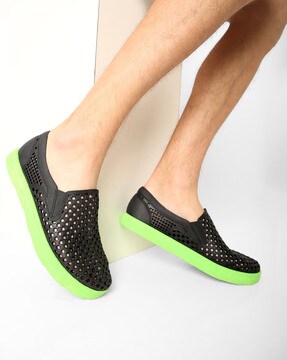 Ajio on sale rubber shoes