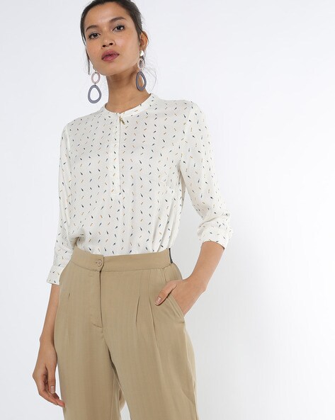 Printed Slim Fit Top with Band Collar