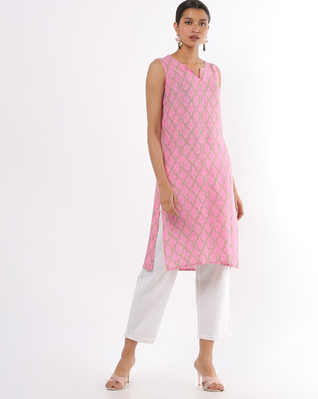 Buy Black Kurtas & Kurtis for Women by WOMEN TOUCH Online | Ajio.com