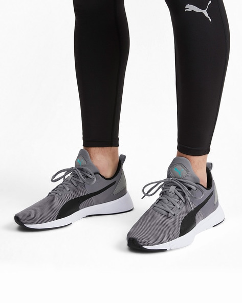 Flyer Runner Lace-Up Sports Shoes