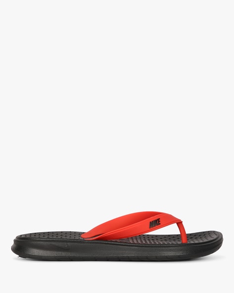 Nike red and black best sale flip flops