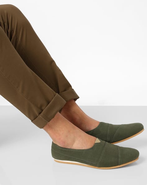 Olive shoes outfit hotsell